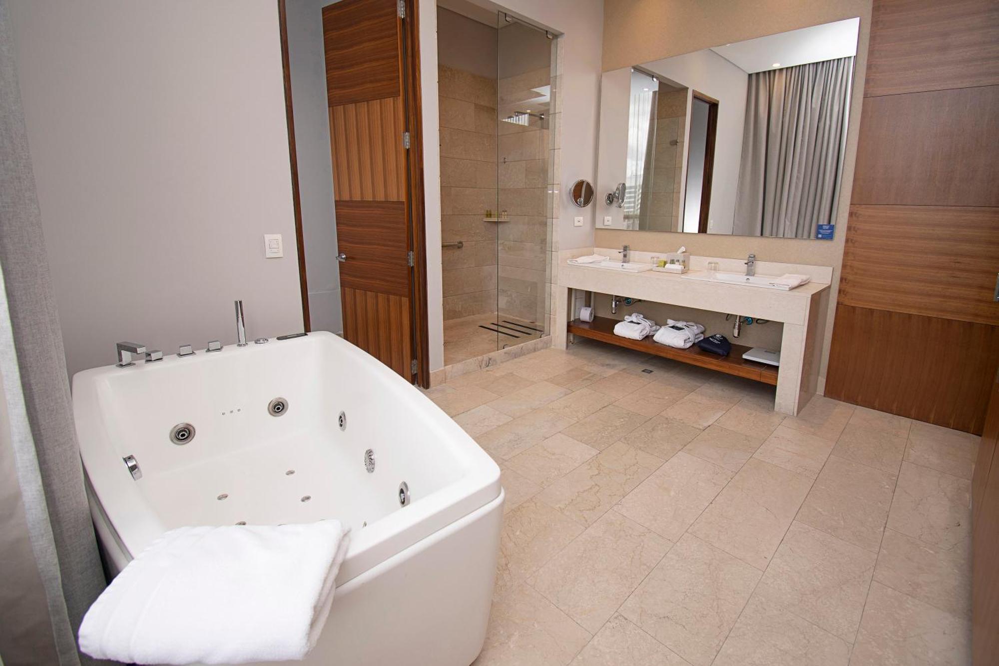 Doubletree By Hilton Bogota Parque 93 Hotell Eksteriør bilde